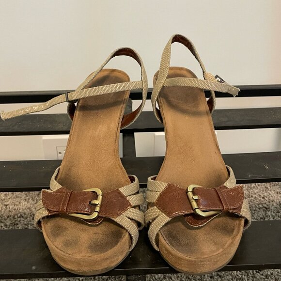 Espadrilles, Aerosoles brand, Size 7.5US (5.5EU), Canvas and faux leather - Picture 4 of 6